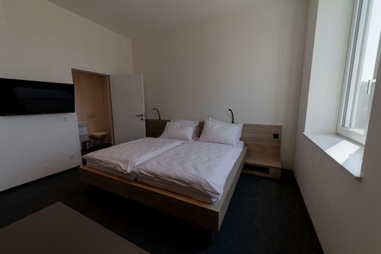 Tt-Rooms - Kontaktlos Mit Self Check-In I Free Parking 格拉茨 外观 照片